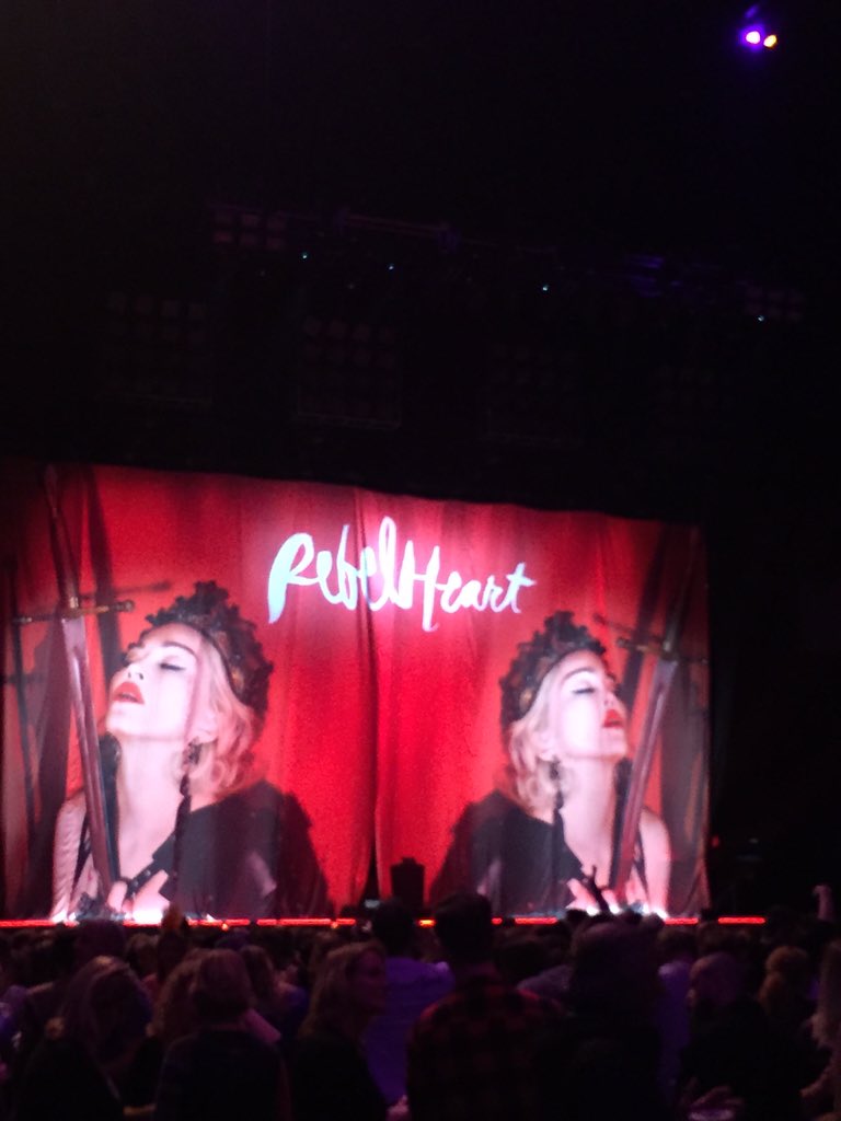 Vanavond spontaan avondje uit <a href="/ZiggoDome/">Ziggo Dome</a> <a href="/Madonna/">Madonna</a>