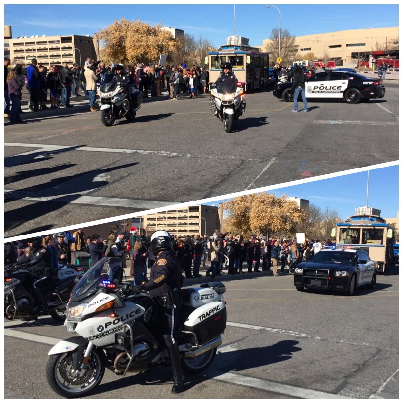 RT ABQPOLICE: Making sure #TheChamp HollyHolm is safe!

#HollysHomies #Holmcoming #HollyDay #WelcomeHolm #AndNew #…