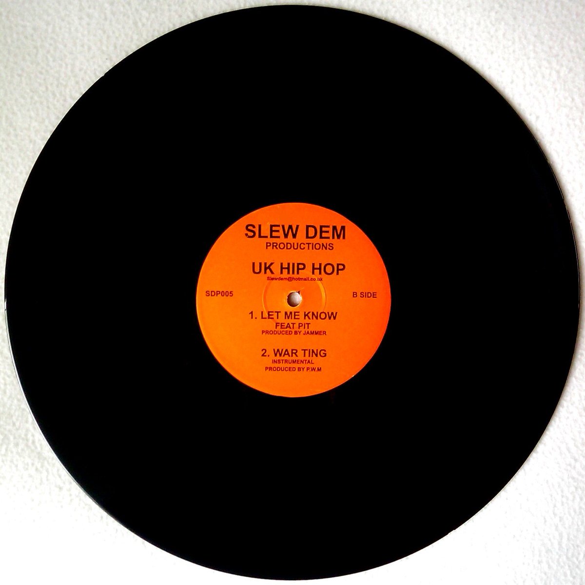 RAWFLAV's tweet photo. BIN / OFFERS ➡ https://t.co/kHI5Q5dDgn
#Discogs #SlewDemCrew #GMan #Chronik #MurkleMan #Waifer #GRIME #SDP005 https://t.co/oBGNsfEmGJ