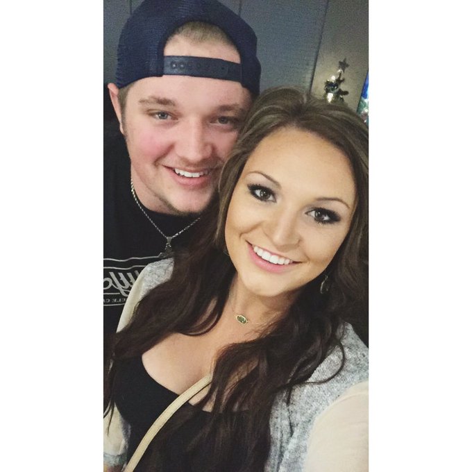 Great weekend with my best friends!!!❤️✨ https://t.co/wZFtdMbse3<a href="/tag/acmawards50"class="tags"><span>#acmawards50</span></a>