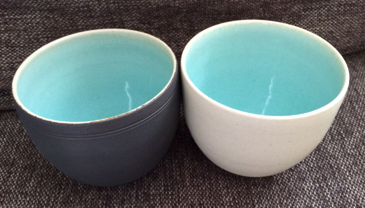gillianqck82's tweet photo. MAORIのペア食器 新品 箱入り
MAORIのペア食器 新品 箱入り  サイズは直径9センチ、高さ8センチ程度。   自宅保管ですので、ご了承頂ける方のみお願いします。    ノ.
https://t.co/9u8cVJPzzI https://t.co/o78H4MyK9s