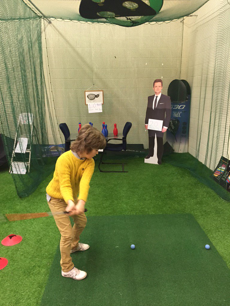 llanwerngolf's tweet photo. I'm a Celebrity (Jnr Golfer), Get Me Out Of Here!! #splattheant #getdec #makegolffun @imacelebrity @antanddec https://t.co/B3PdBxpz4h