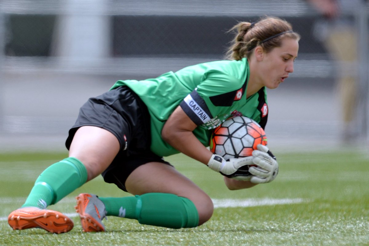 NZ_Football's tweet photo. GALLERY l Pics from Sunday's #ASBWomensLeague Final: @MainlandPride 3-4 @NFF_Football #MPvNF https://t.co/750xxYSMZD https://t.co/T82iumbdbR