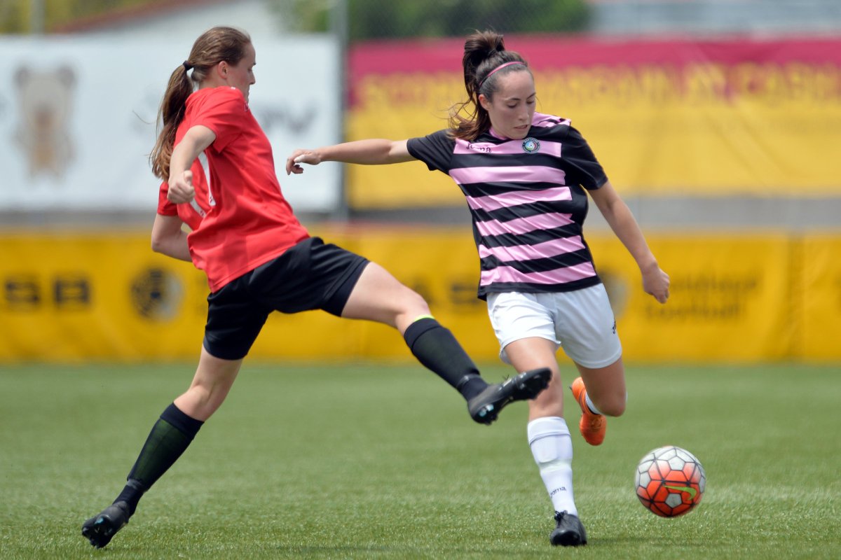 NZ_Football's tweet photo. GALLERY l Pics from Sunday's #ASBWomensLeague Final: @MainlandPride 3-4 @NFF_Football #MPvNF https://t.co/750xxYSMZD https://t.co/T82iumbdbR