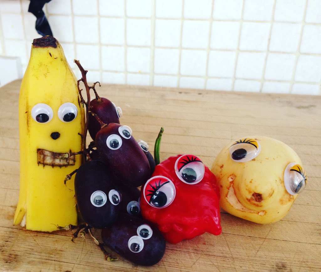RedFortCatering's tweet photo. Sometimes it's good to be a lil creative and crazy 😆 https://t.co/AEx9EsGmEm