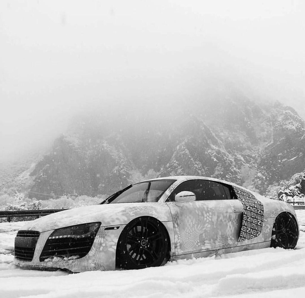 Carfluence's tweet image. Audi R8 appreciation tweet 👏