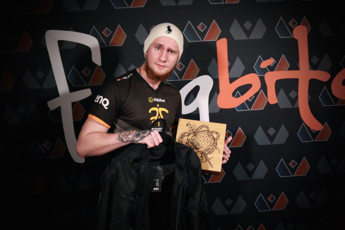 And the MVP of the Fragbite Masters: Well done @krimzCSGO