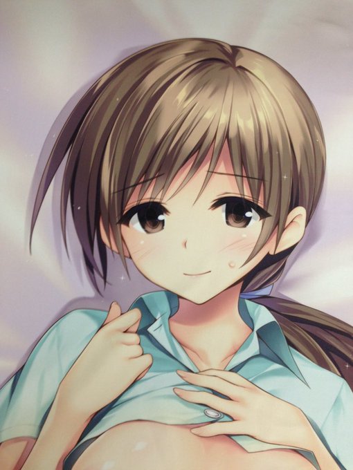 抱き枕カバーの校正届いた。綺麗に印刷出てるし多分大丈夫やろ(^O^) 