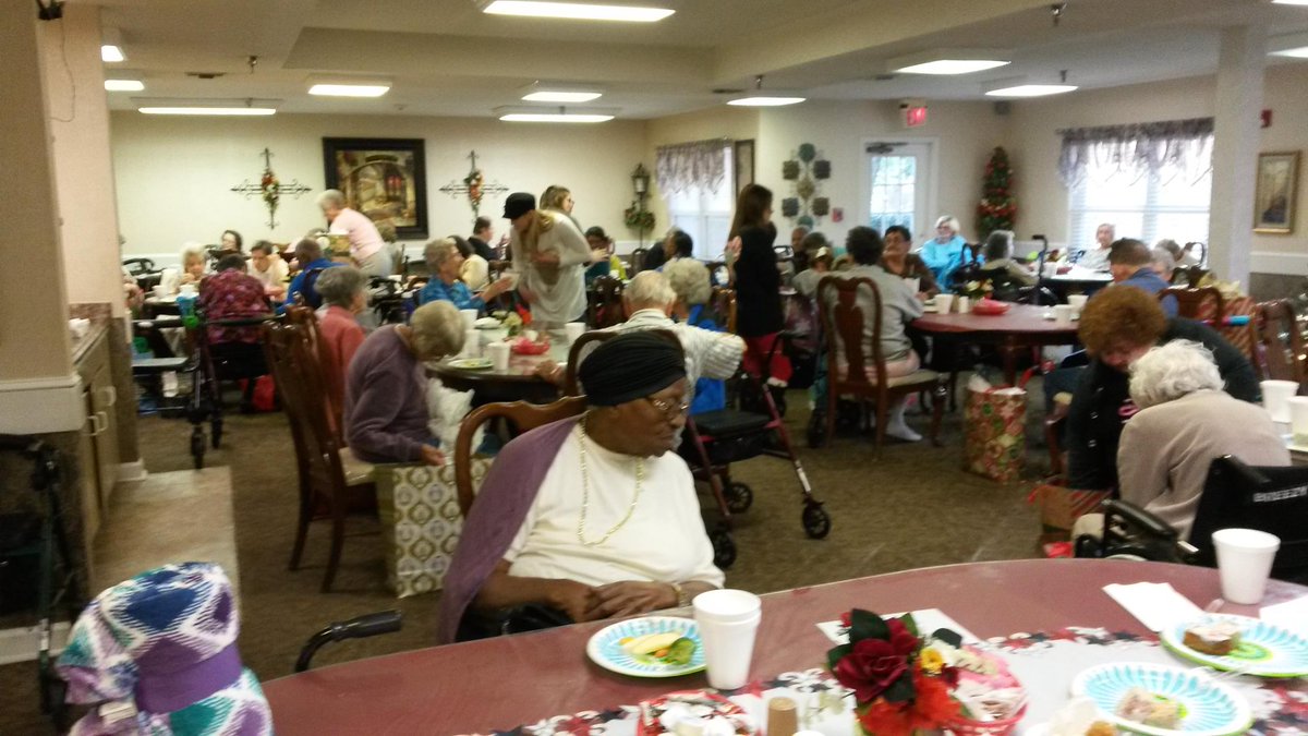 ctolbirt's tweet photo. #AdoptAGrandparent event #TTTSisterhood held. #HaveAPurpose #BeKind #JoyToTheWorld #WordsWithWisdom https://t.co/ZUBYmpEBpW