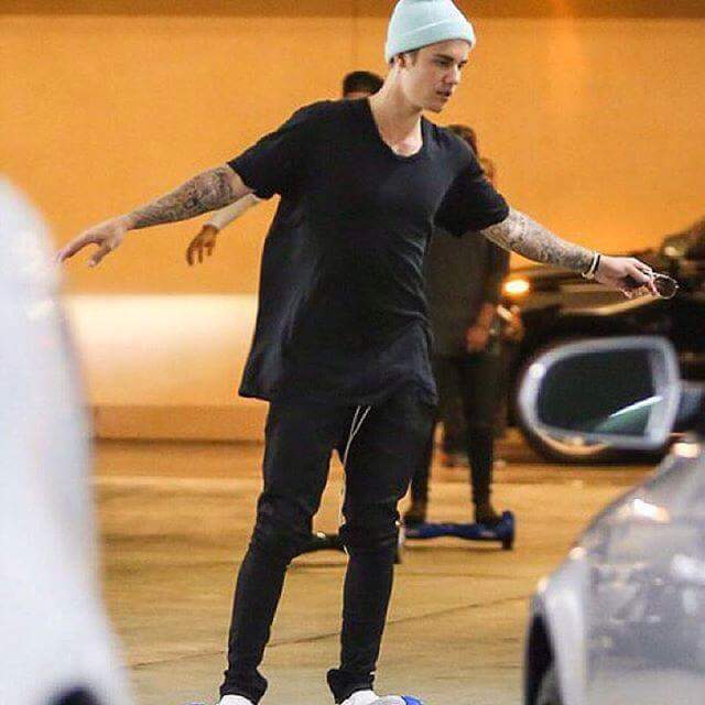 Jetbas (@jetbasjb) on Twitter photo Justin Bieber de ünlü #Jetbas  tutkunları arasında yer alıyor. Justin Bieber de ünlü #Jetbas  tutkunları arasında yer alıyor.
