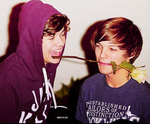 doncastasking's tweet photo. Do Louis Tomlinson and Harry Styles deserve a Grammy for the Best Couple Ever?

RT - Yes
FAV - Yes https://t.co/coYLlrmUO1