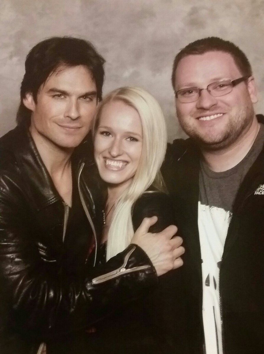 MandaWelliver7's tweet photo. It was Amazing to finally meet @iansomerhalder at #walkerstalkercon #TVD ps. Im the ma'am that screamed i love you! https://t.co/4paJMDH5yz
