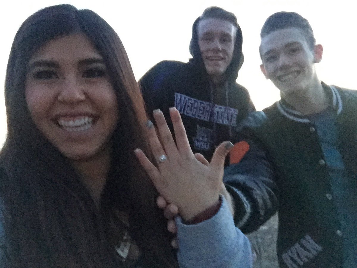 Missaboo_4's tweet photo. S/O to @Hstitzer for recording this special moment for me and ryan! love you! :) https://t.co/VvU6c5ia2G