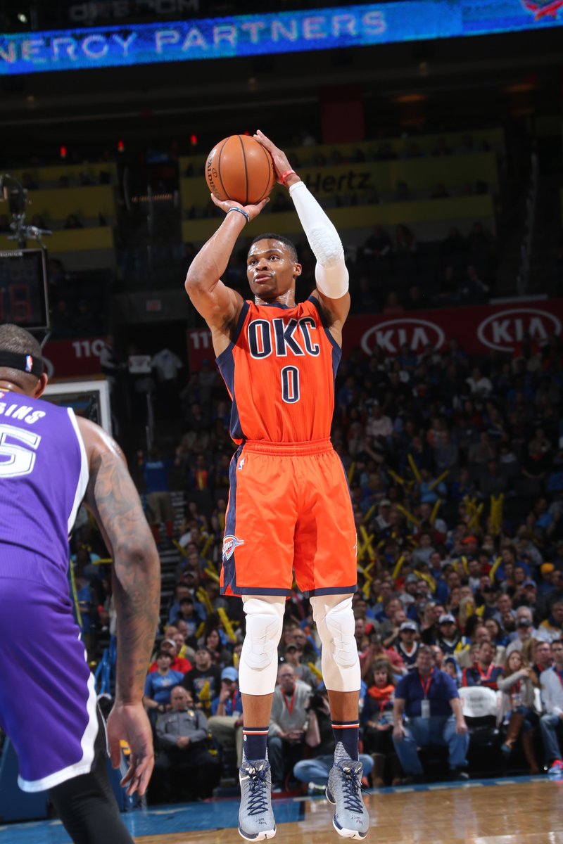 NBA's tweet photo. Halftime: 51-48 @okcthunder lead the @SacramentoKings. Westbrook 11, 7, &amp; 6, Durant 12. Gay 13 for SAC. #SACatOKC https://t.co/NfiejJXKAO