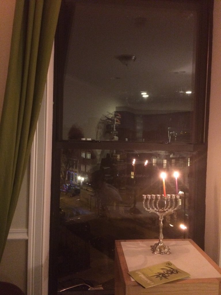 PugShimmy's tweet photo. Chag sameach friends! #HappyHanukkah #puglife ✡❤️ https://t.co/SHFSXsiFf8