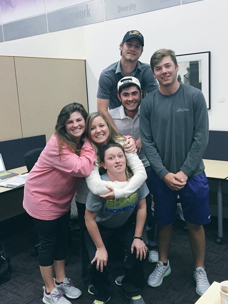 Not sure what's worse: failing our finals or tonight being our last group tutor session together :(
#happyfinalsweek