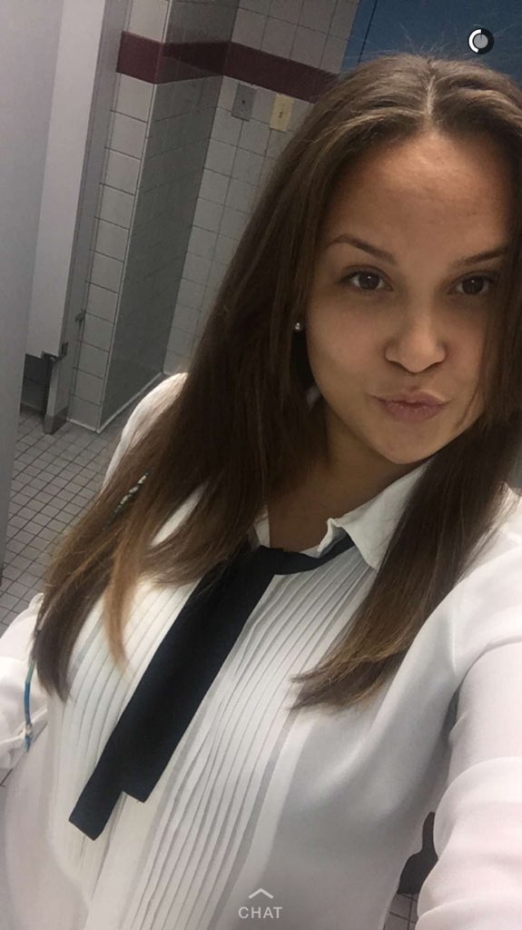 skyhighbih's tweet image. She's so cute 😍💖 #gobestfriendgo #mylaylay