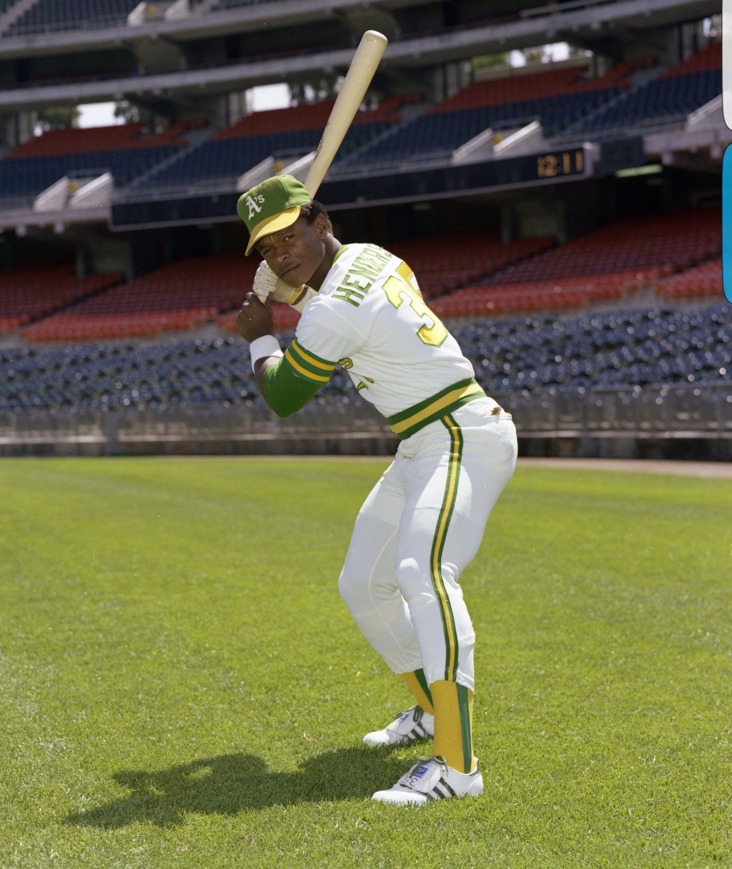 Rickey henderson 35 jersey