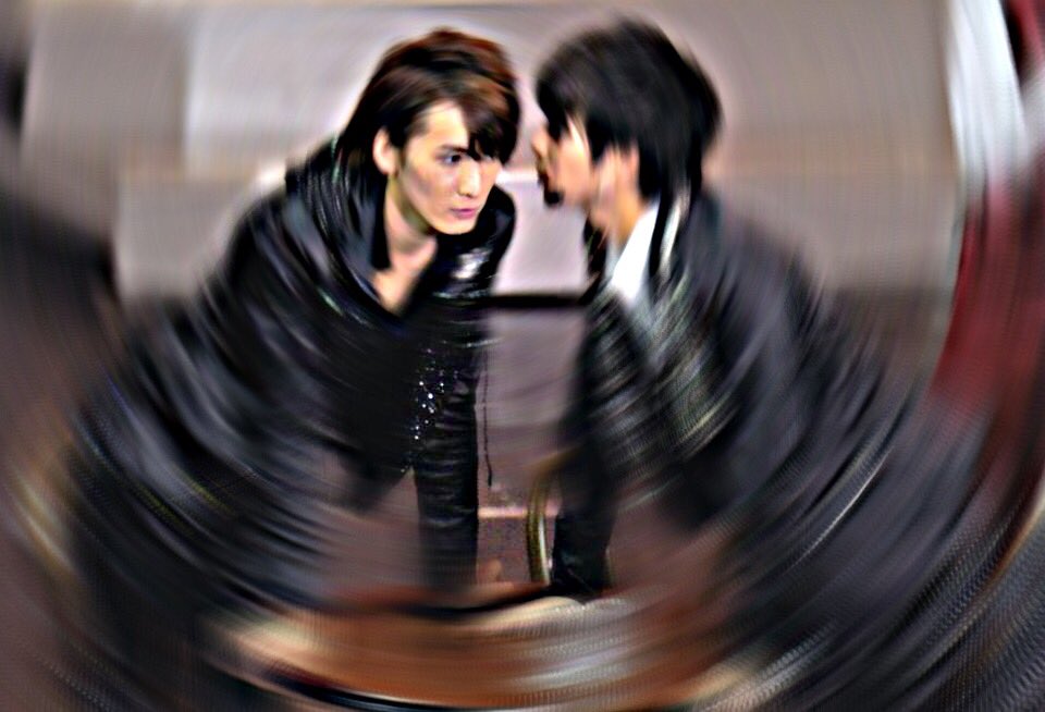 gggvlp's tweet photo. .

.

　　↘︎↗︎

.

　　　君　　の

.
　　　　　　　　　　全て　を

:

　　　　　　RRR　☛　FFF

:

　　　　　一人　占 め
　　　　　  ￣￣￣￣￣
　　　　　　　　　　　慕　ゐ

.

. https://t.co/v5WR4v4mhL
