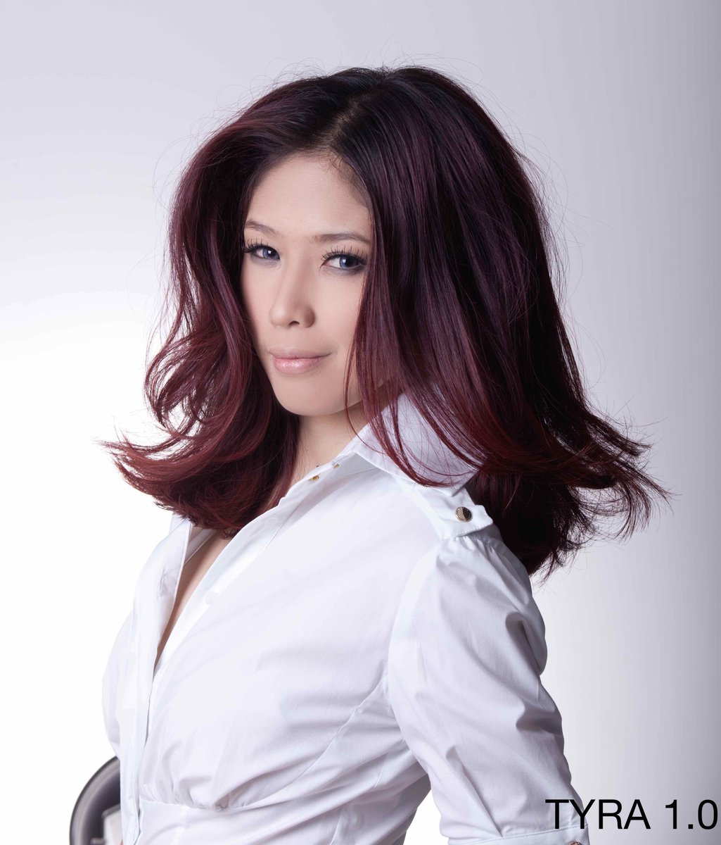 krplushair's tweet photo. Check out Tyra 1.0 in kr+ #lookbook!

#hairspriation #tyra #medium #hair #loveyourhair #love #krplus https://t.co/aJ3hJK1zy6