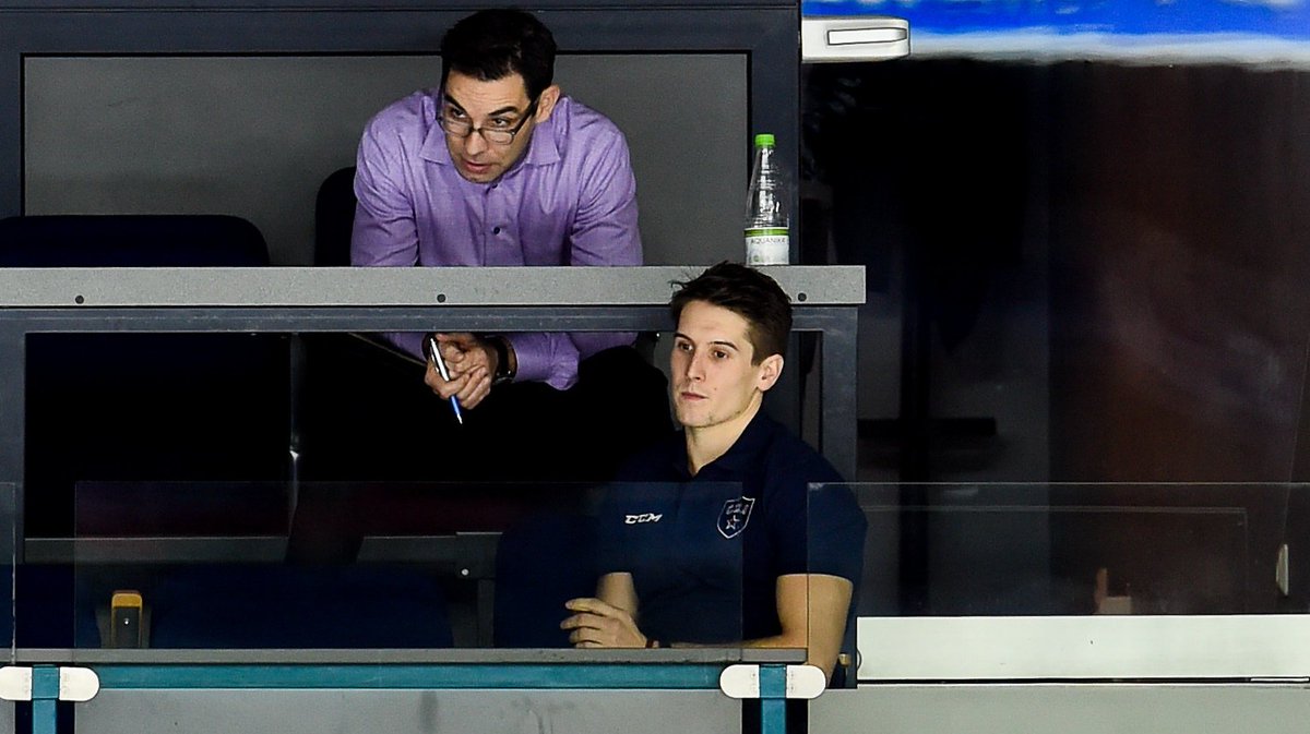 khl_eng's tweet photo. Sunday night, few hours after signing with @hcSKA_News, @StevieMoses22 watched his new team play Neftekhimik. https://t.co/J9A1QT853y