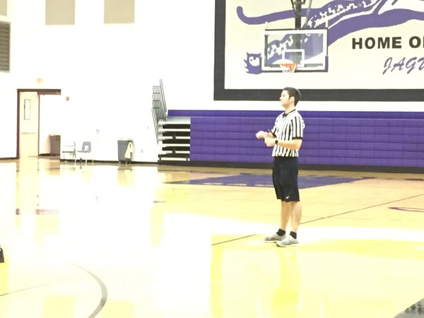 BaratBasketball's tweet image. Does this guy look familiar???  #helpdefense