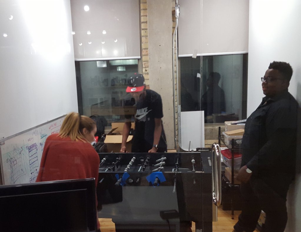 CreativeCanPR's tweet photo. The creative team is in late on Sunday putting in "work". https://t.co/qGiURe0K2Y