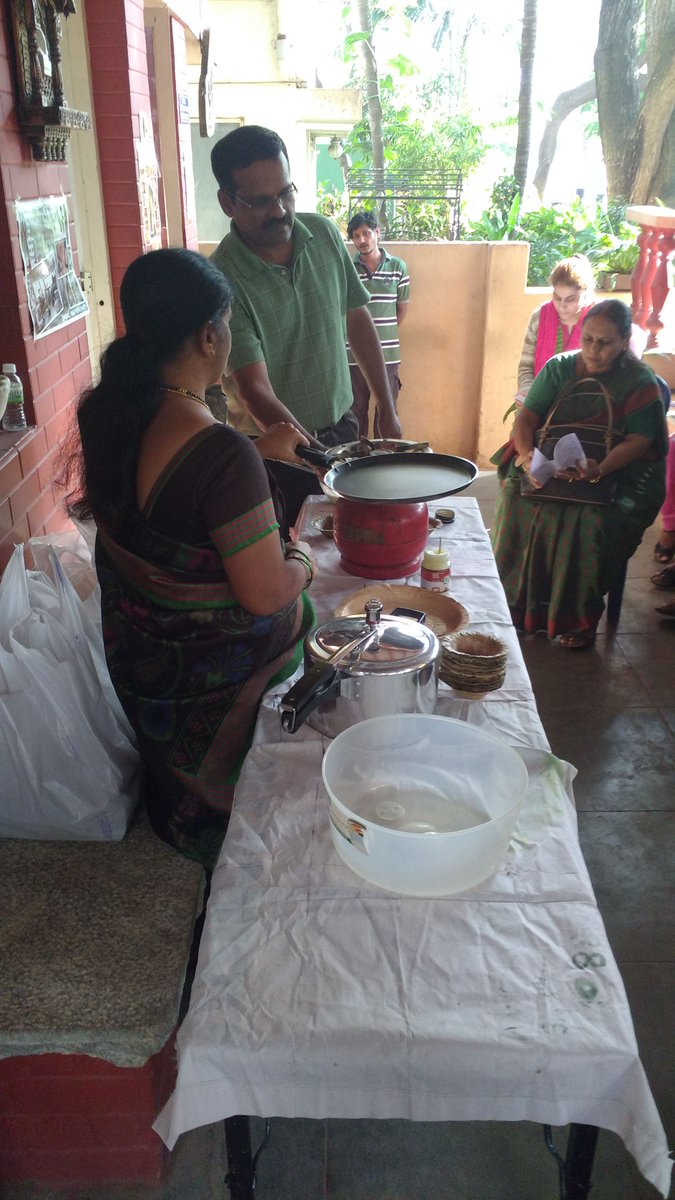 KauligeShop's tweet photo. We had a great time at @vriksh_organic conducting the #millet cooking workshop #bringbackthemillets #milletcooking https://t.co/gQgq4feRiU