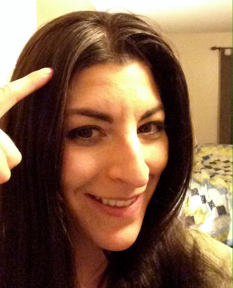 Shoshanna Evers Pa Twitter My Hair Decide To Turn White In A