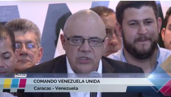 activosVal's tweet photo. @ChuoTorrealba inicia lectura de carta dirigida al pueblo de Vzla con resultados del primer Boletín. https://t.co/HAHriE9c3H
