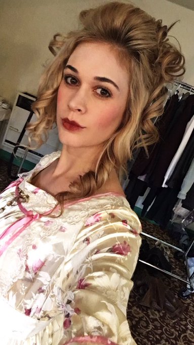 "Let them eat cake." 🍰 #marieantoinette #actress #18thcentury #makingmovies https://t.co/pjW3iEggOj<a href="/tag/marieantoinette"class="tags">#marieantoinette</a><a href="/tag/actress"class="tags">#actress</a><a href="/tag/makingmovies"class="tags"><span>#makingmovies</span></a><a href="/tag/18thcentury"class="tags"><span>#18thcentury</span></a>