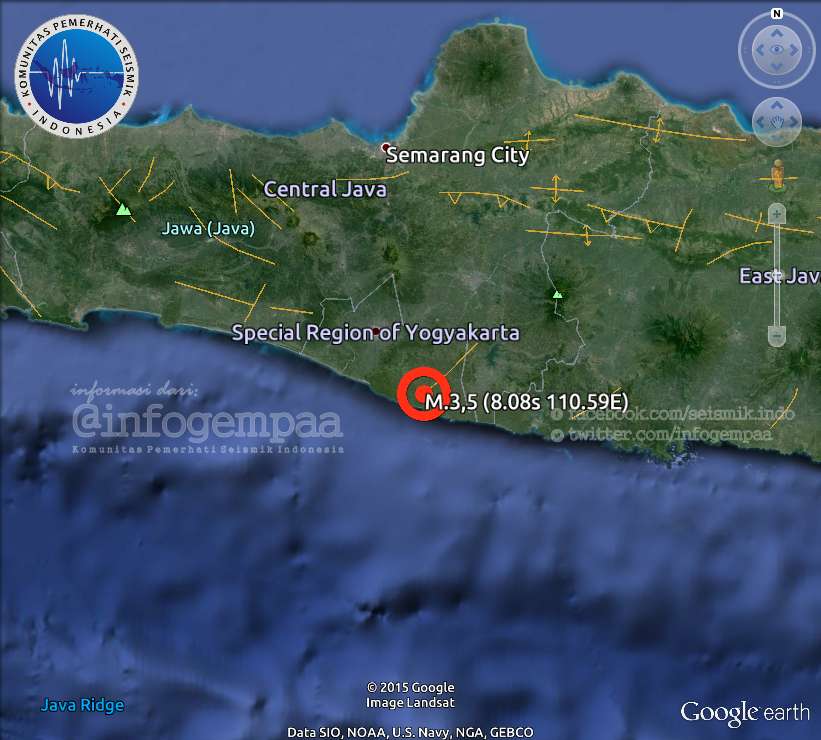 JogjaUpdate's tweet photo. #jogja @InfoGempaa
12:08WIB 7-Des-2015
Gempa Mag:3,5 Yogyakarta
13km baratdaya Gn.Kidul
kedalaman 10km ^BMKG https://t.co/Dq2t0lXJCl