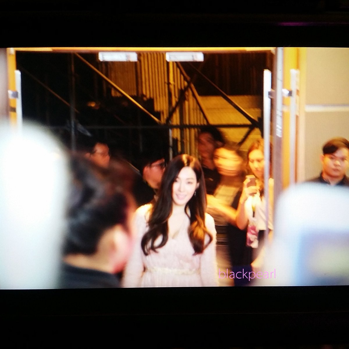 [PIC][06-12-2015]TaeTiSeo xuất phát đi Singappore để tham dự "Influence Asia 2015" vào tối nay CVmiADiUsAAzkt2
