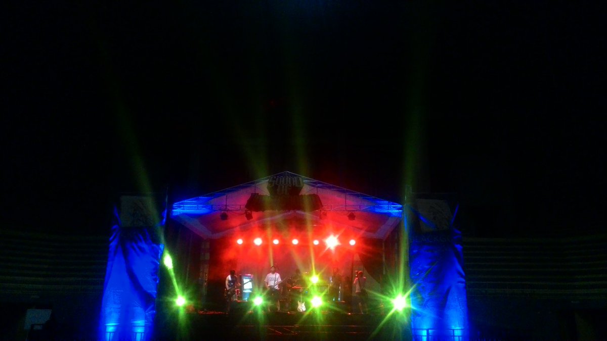 openfacesurgery's tweet photo. Terima kasih untuk panitia &amp; Metalhead yang sudah support kita di " sound of Underground "
#openfacesurgeryDM https://t.co/DUTfJXSSCS