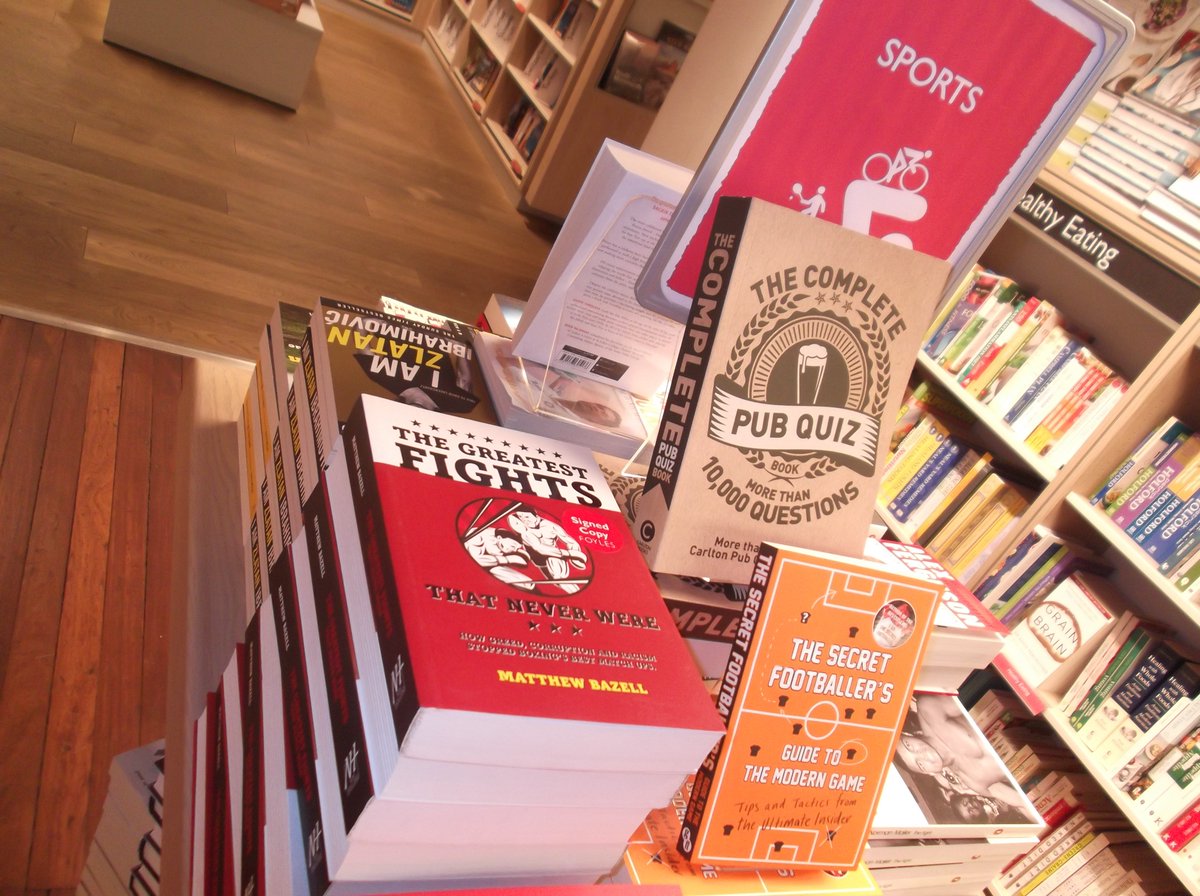 fightsgreatest's tweet image. For a Signed copy of my #boxing book , go to #Foyles Charring Cross Road to pick up a copy #sportsbooks #xmasgifts