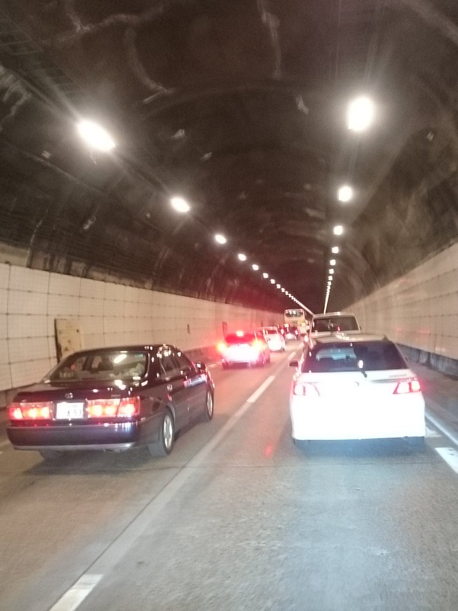 西道路 西道路