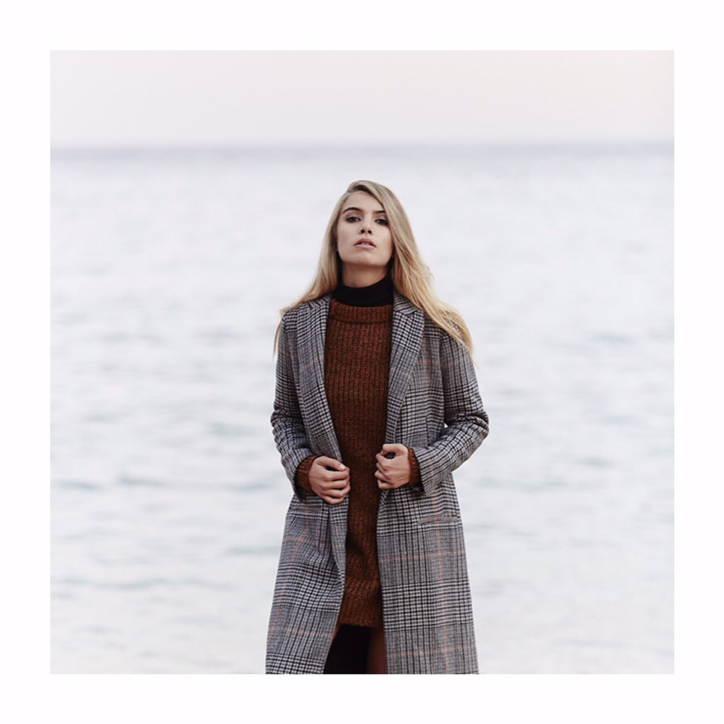 NatalieStylist's tweet photo. #allaboutlayers #newwork #barcelona image by Kev Hiscoe https://t.co/FHr6hqSprX