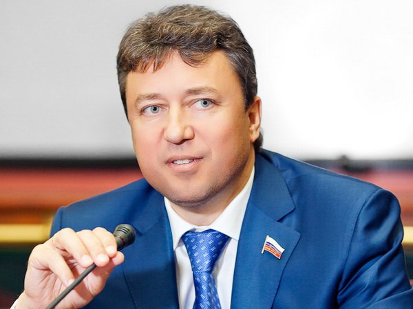 выборнов депутат госдумы. выборных анатолий борисович депутат госдумы. анатолий выборнов депутат. анатолий выборный депутат. выборный анатолий борисович госдума.