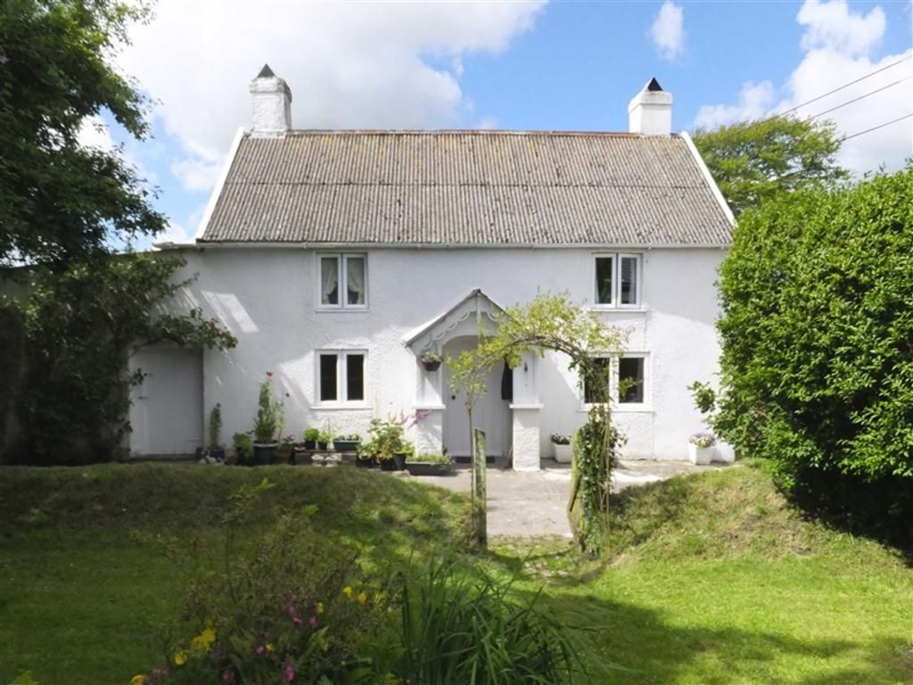 bopproperty's tweet photo. #PropertyoftheDay Versatile property, small hamlet location, £345,000. #Holsworthy, #Devon. https://t.co/2C1b518KIY https://t.co/EMoPpXcjuq