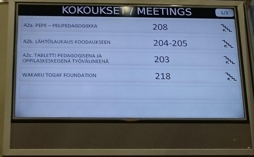 SusannaPakkala's tweet photo. Kaikenlaista mielenkiintoista täältä löytyy. #virtuaaliopetus2015 #pelipedagogiikka #koodaus #tabletit https://t.co/ABd61PIGOT