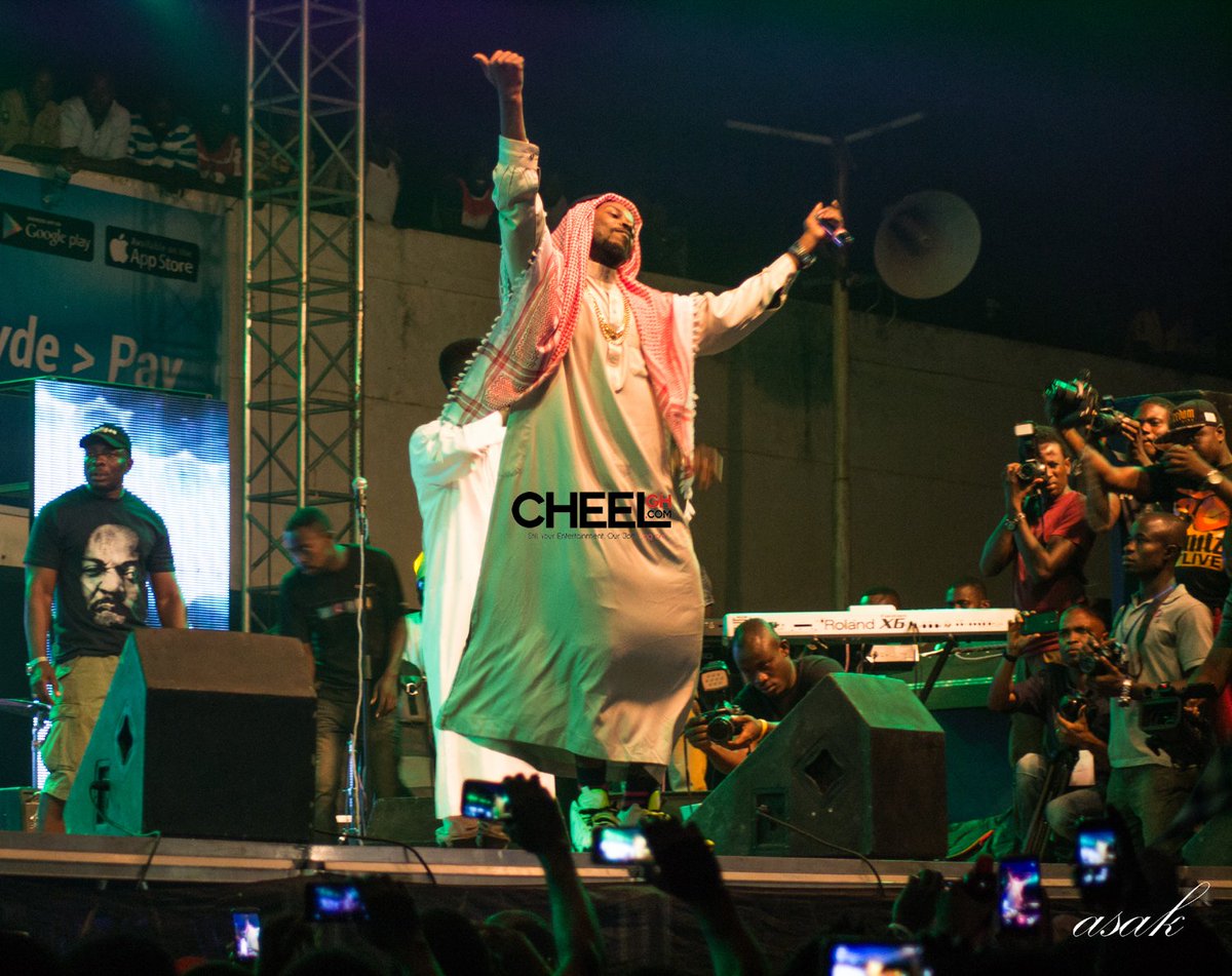 asak_233's tweet photo. Photos |Yakubu @kwawkese Take Fans On A Memory Pilgrimage At #Saminifest2015 https://t.co/MgsLXaCznl @ElormBeenie https://t.co/xsJRKML9jS