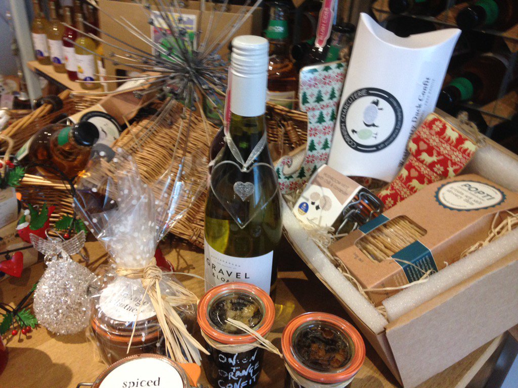 Cider Barn &amp; Deli open Mon-Sat 10-5 lots of unusual &amp; delicious gift ideas Free Mulled Cider &amp; mince pie #Christmas