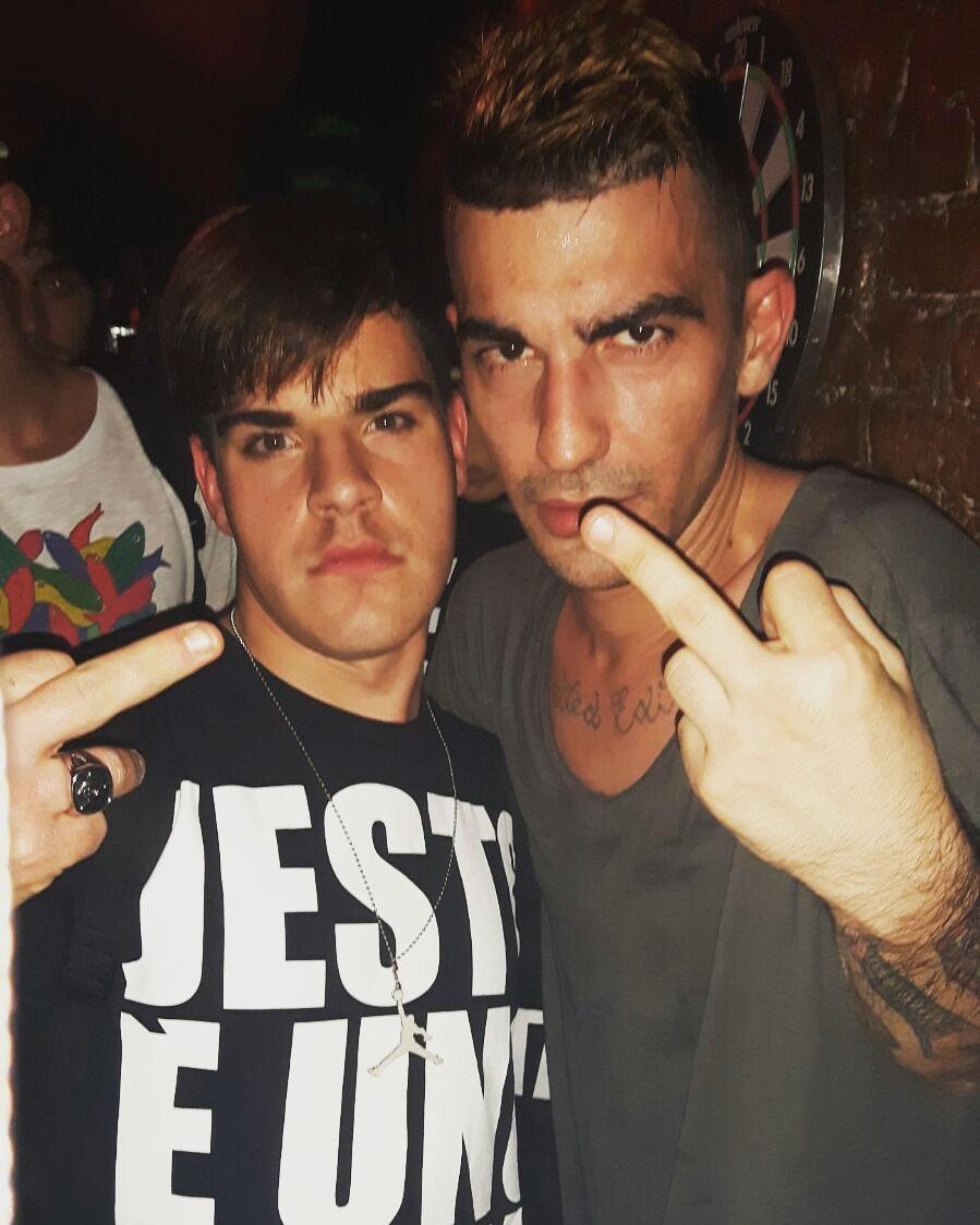 peppeandreoli's tweet photo. È JESTO 🚀💣🎧✌🔝#supershalloboy #shallo #live #Napoli #jestoeunostiledivita https://t.co/TxD7fK2Iof