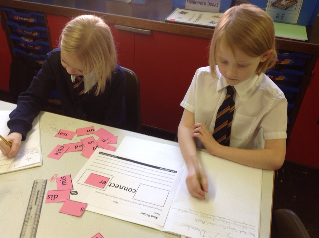 EngStPetersRC's tweet photo. Y3 working hard on using a range of prefixes and suffixes! @Y3StPetersRC #raisingstandards https://t.co/3b32sIcg1A