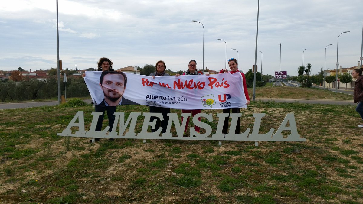 rosso_1985's tweet photo. Almensilla con Garzón!! Por un nuevo país!! @agarzon https://t.co/CJDfwHMOZx