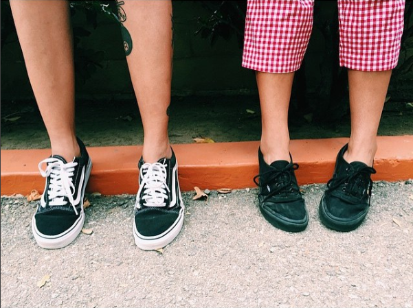 strambotix's tweet photo. Old Skool y Authentics, dos favotitos de las Vans Classics. Cuál es tu preferido? #VansClassics @VansCentroAm https://t.co/ke8MBXAT2o