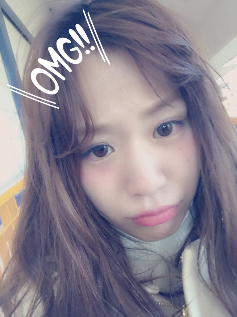 井上 穂乃花 今日は富士急ではしゃいで来ました いやぁ 楽し過ぎたぁ 休日 満喫 幸せ 富士急 富士急ハイランド 絶叫 イルミネーション 自撮り T Co Rwkpyaqyrg