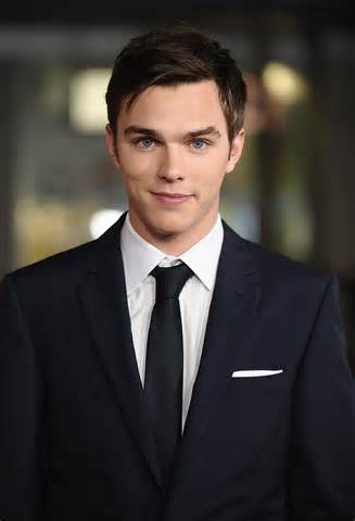  Happy Birthday to (December 7, 1989)
message your favourite Nicholas Hoult movies 