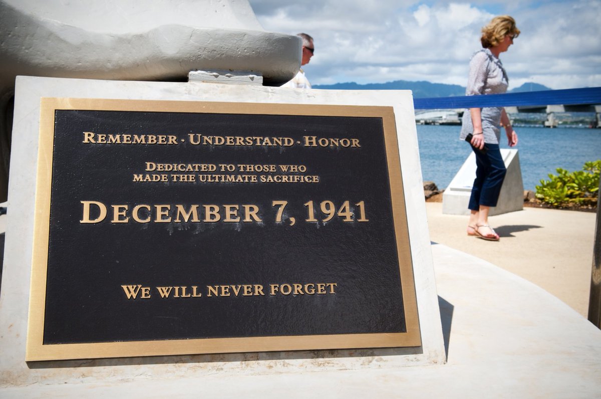 StephenAutoBody's tweet image. Today is a somber day in American history #NeverForget Dec. 7, 1941.