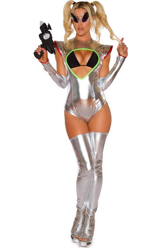 SimoneillAuthor's tweet photo. What's so #Hot in #Arizona the #aliens are cuming https://t.co/5JsiHLs6oa  https://t.co/ossRefdfgq #erotica #scifi https://t.co/e673ZM6imZ